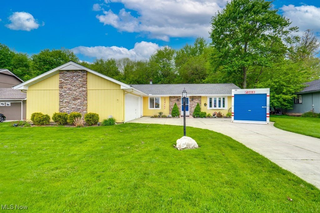 9942 Pebble Beach Cove, Reminderville, Ohio image 2