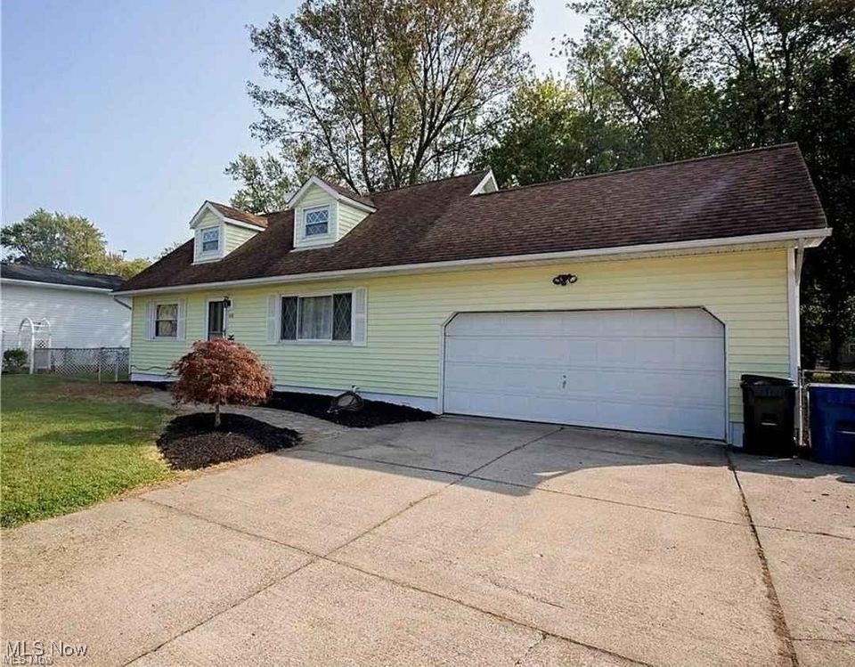631 Idlewood Avenue
