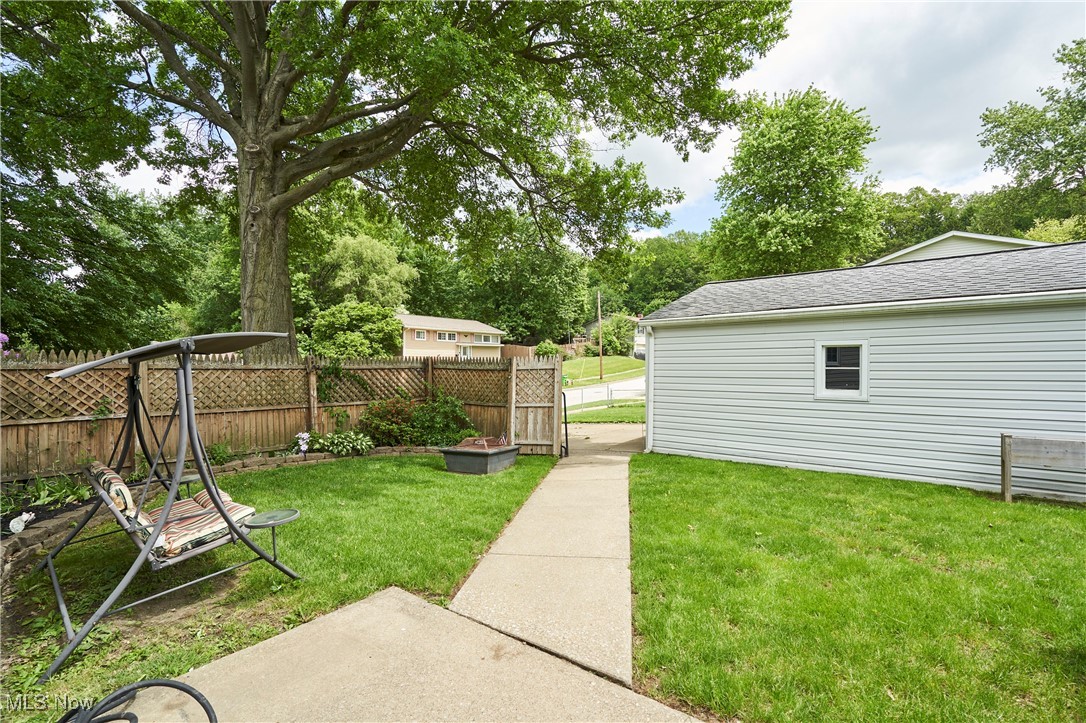 Tallmadge Road - Residential