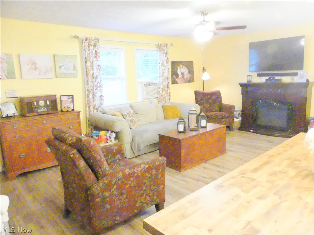 Sandy Hls Estate - Residential