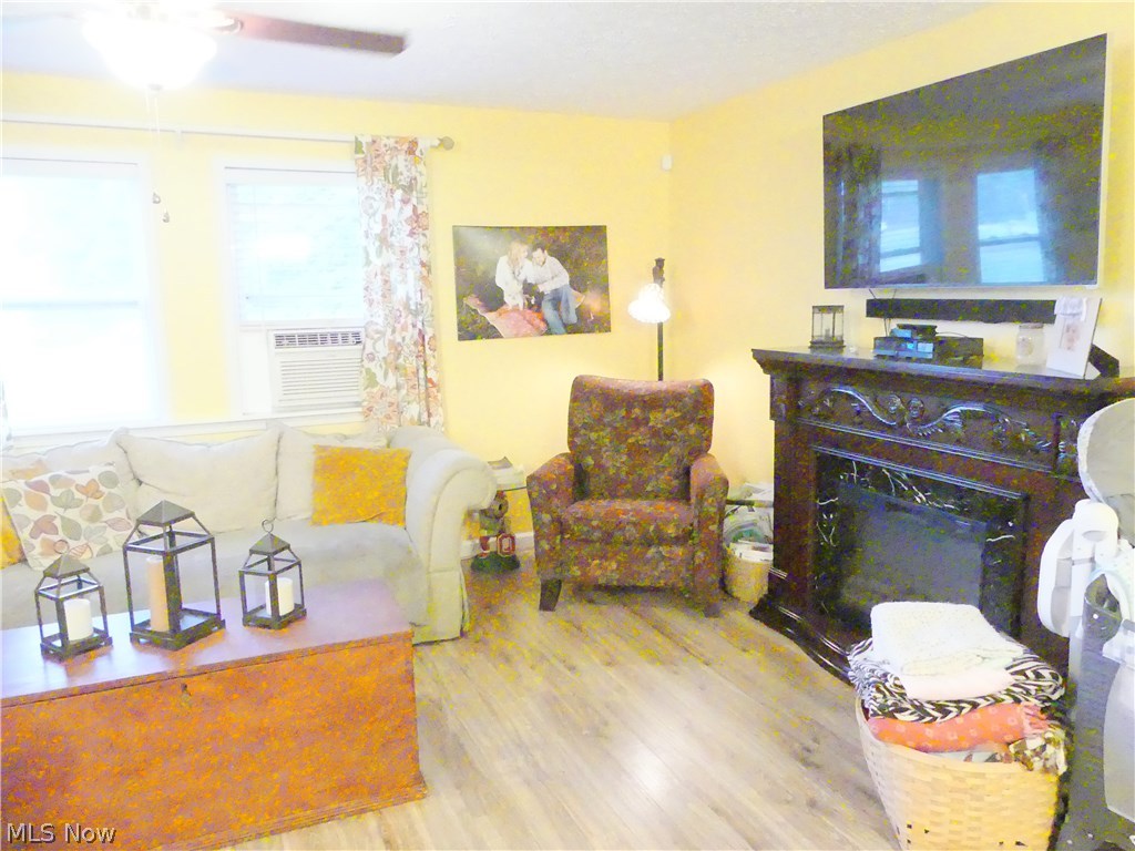 Sandy Hls Estate - Residential