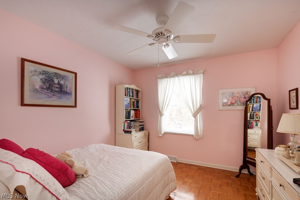 Four Seasons - Residential