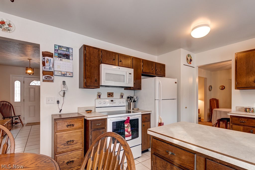 Four Seasons - Residential