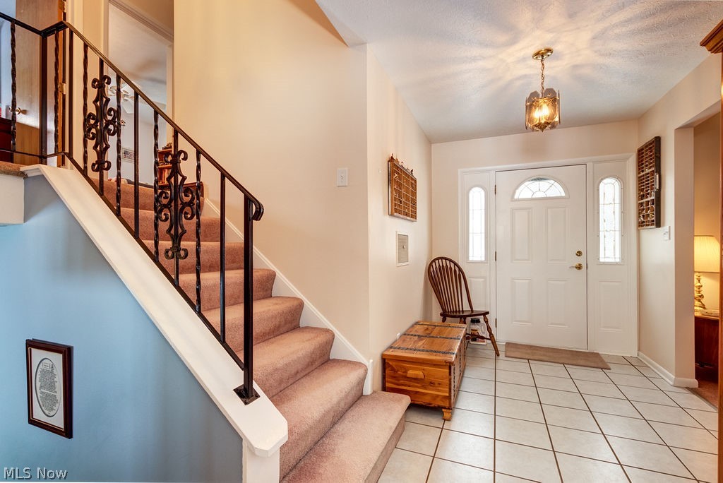 Four Seasons - Residential