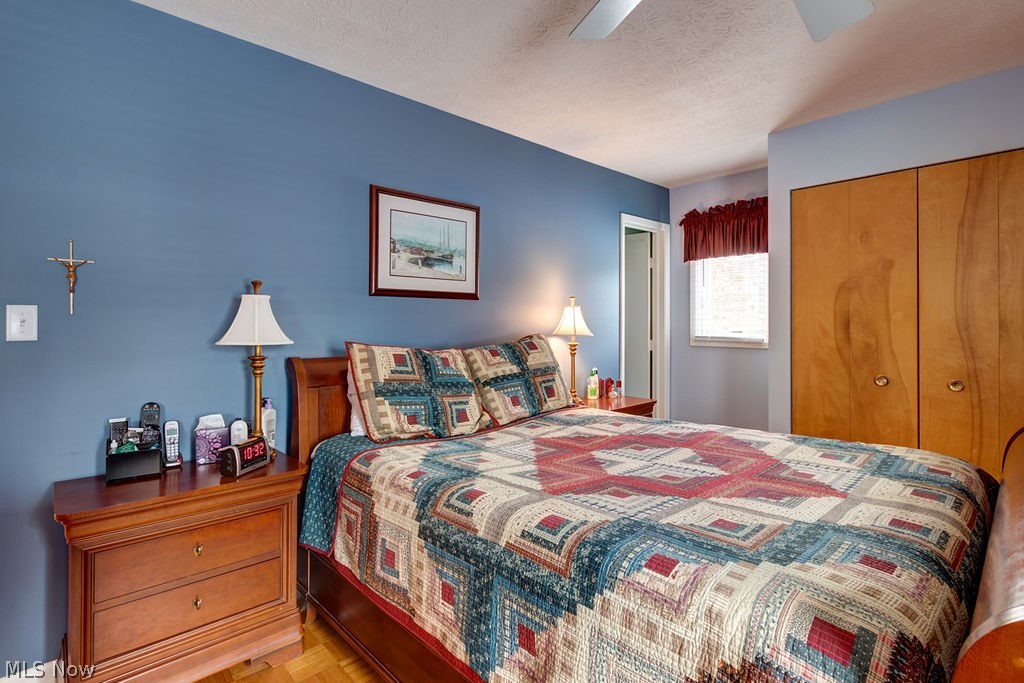 Four Seasons - Residential