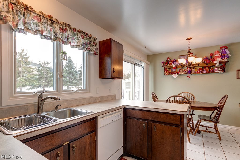 Four Seasons - Residential