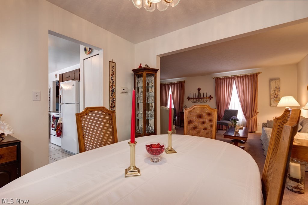 Four Seasons - Residential