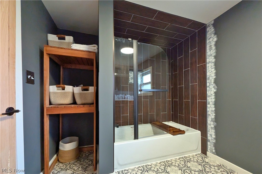 Town/Gilmore - Residential