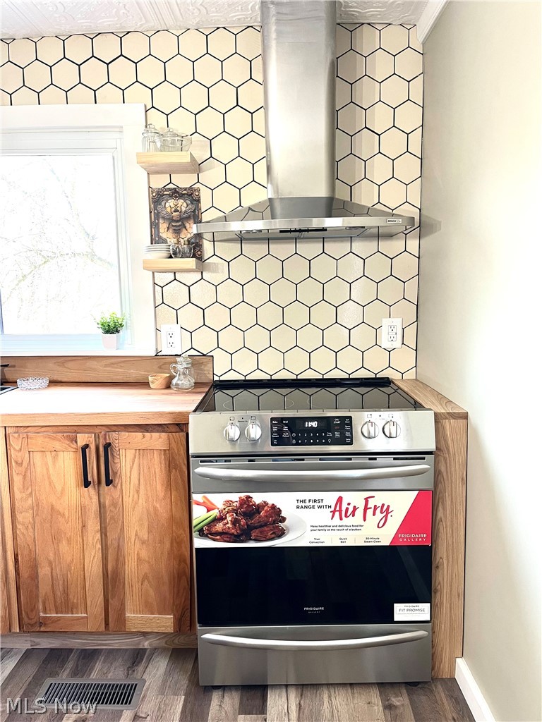 Town/Gilmore - Residential