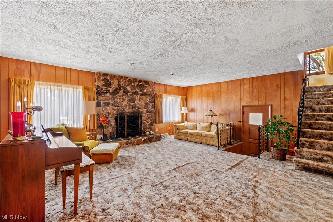 Lakeview Crest - Residential