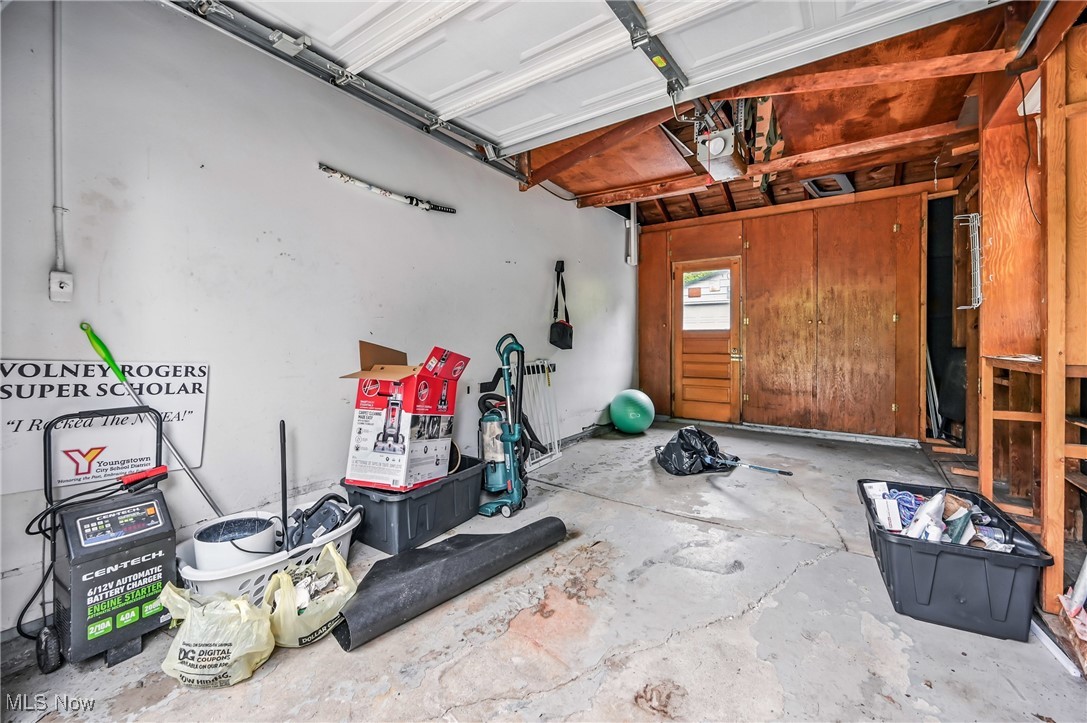 2506 Bears Den Road, Youngstown, Ohio image 28