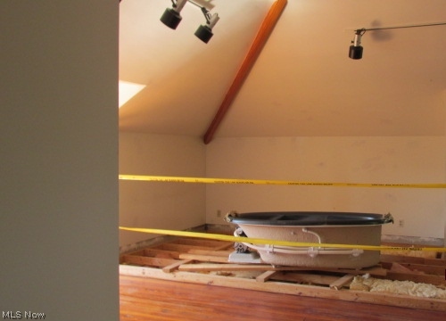 Mcintire Terrace - Residential