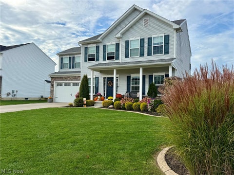 Photo of 37408 W Fenwick Drive, North Ridgeville, OH 44039 (MLS # 5255377)