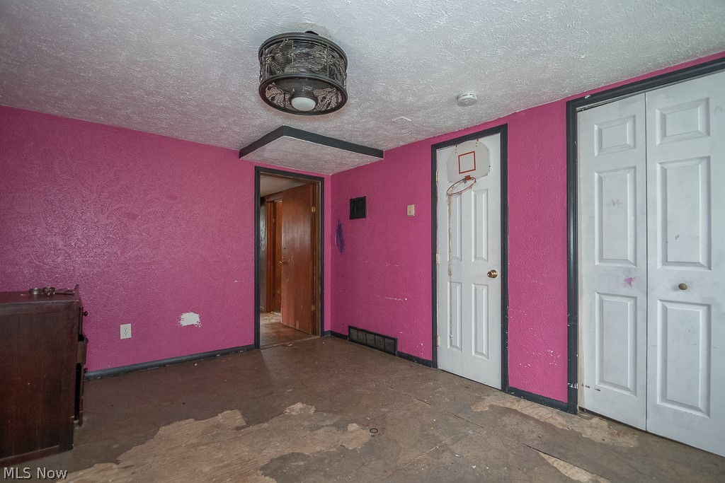 Royalton 25 - Residential