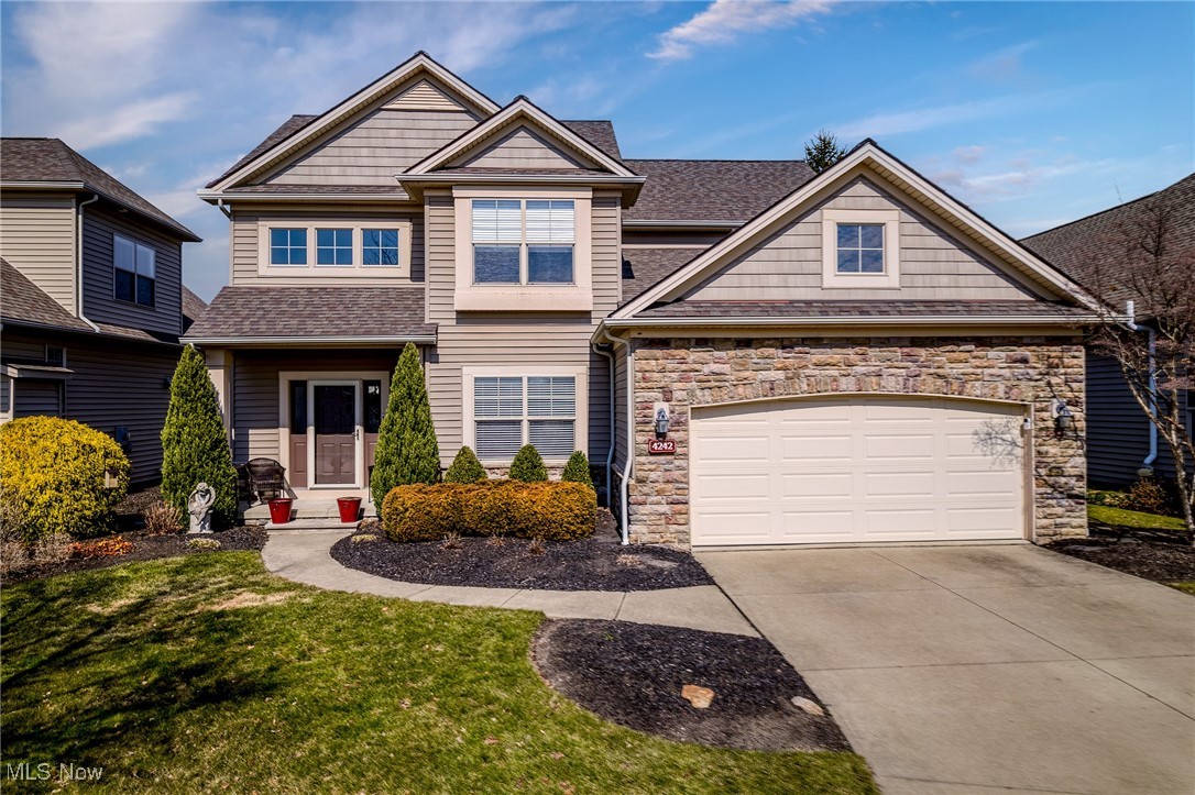 4242 Saint Annes Court, Avon, Ohio image 1