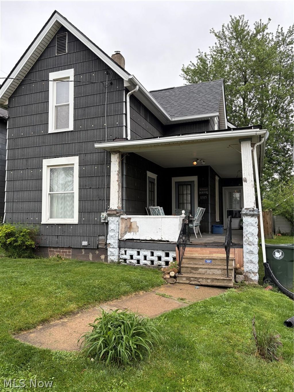 Photo of 1315 18th Street SW, Canton, OH 44706 (MLS # 5211976)
