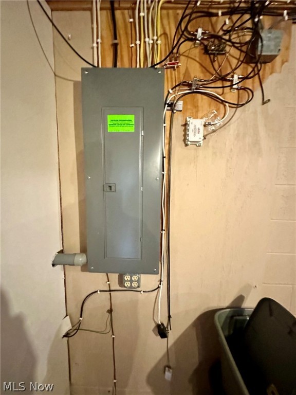 Countryside Estates Condo - Residential