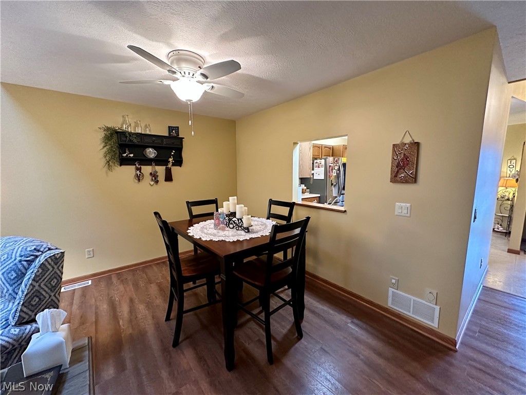 Countryside Estates Condo - Residential