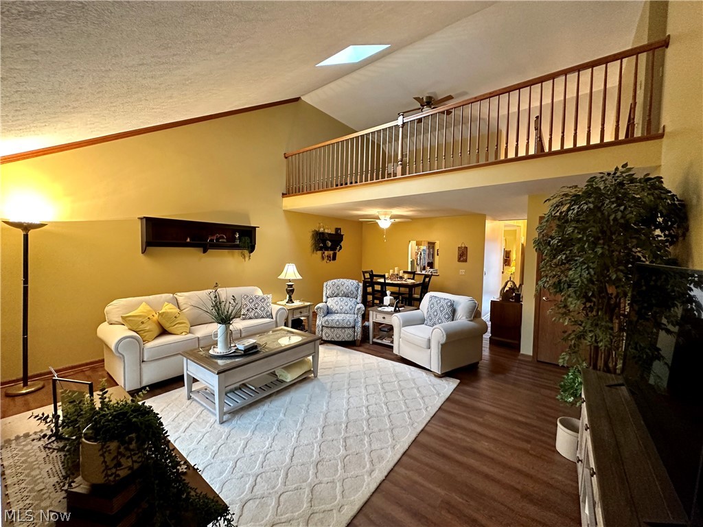 Countryside Estates Condo - Residential