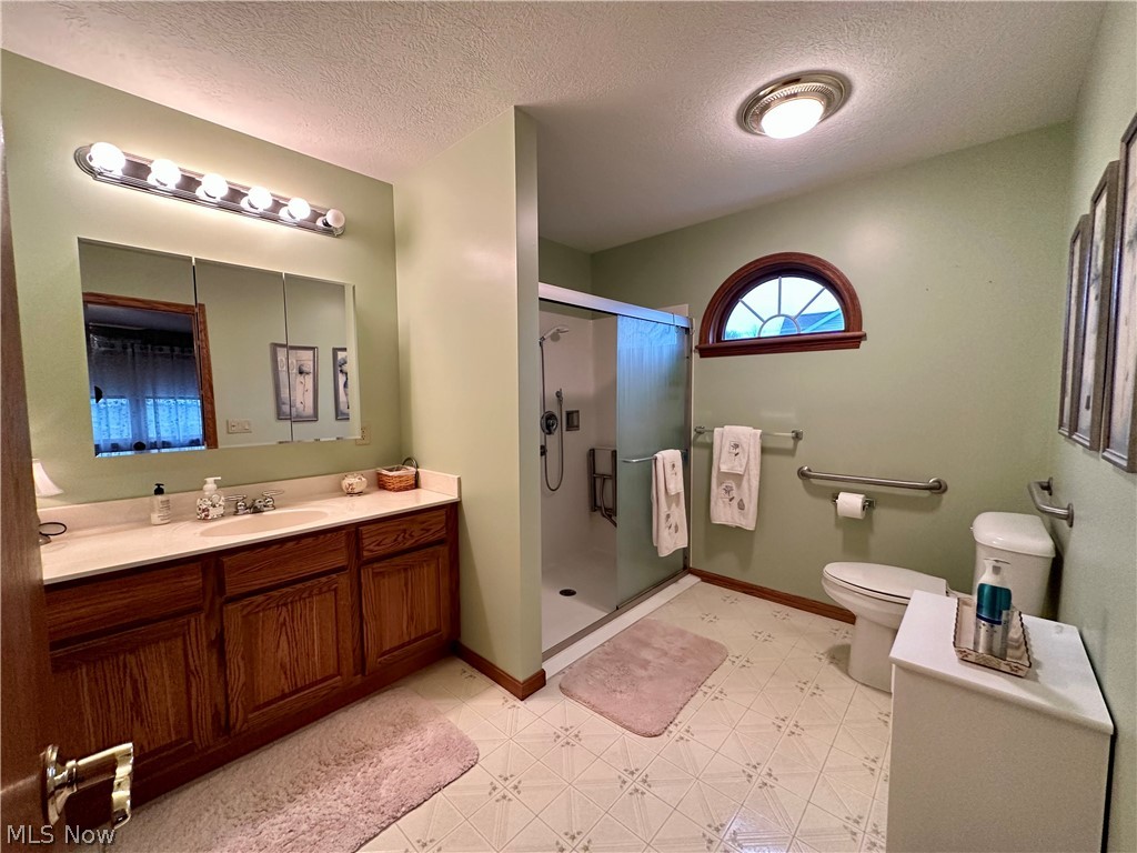 Countryside Estates Condo - Residential