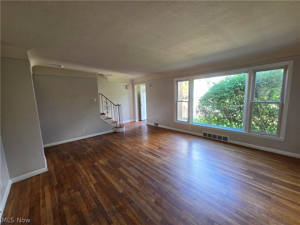 4384 Acacia Drive