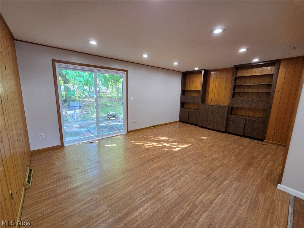 4384 Acacia Drive