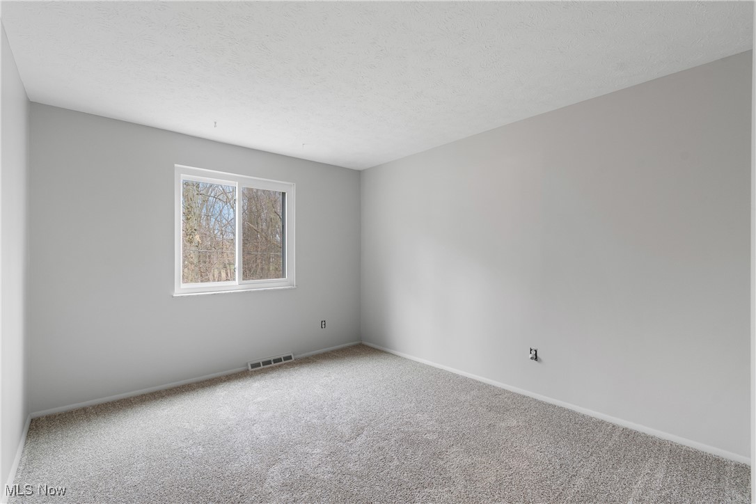 6462 State Road #04, Parma, Ohio image 27
