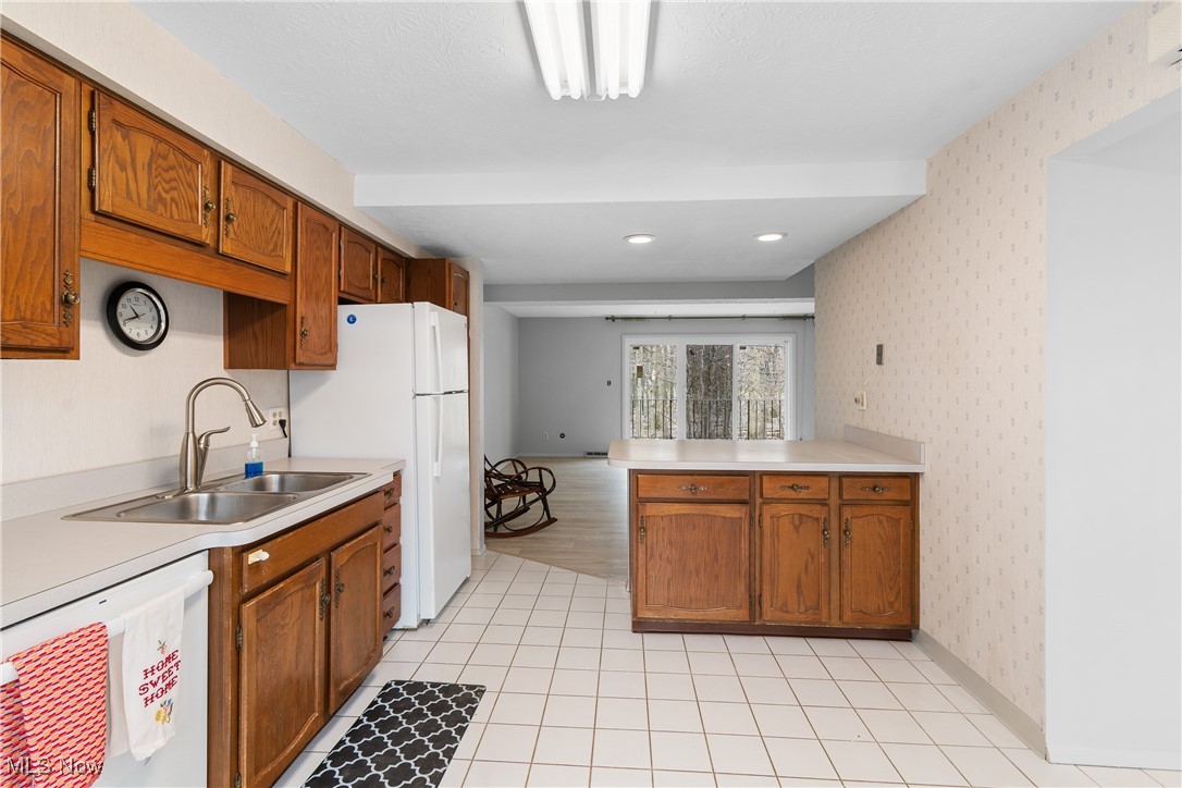 6462 State Road #04, Parma, Ohio image 16