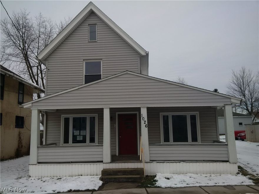 Lovely two story in a convenient area of town, close to shopping, businesses, parks, entertainment, and more. Home has an inviting porch, a large living area, eat-in kitchen, and a small backyard. Call today before this gem is sold!