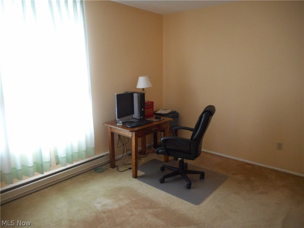 Silver Lake Towers Condo - Residential