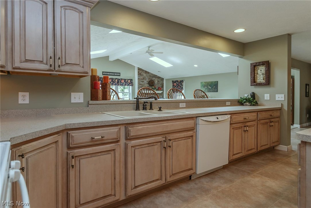 Sunshine Farms 02 - Residential