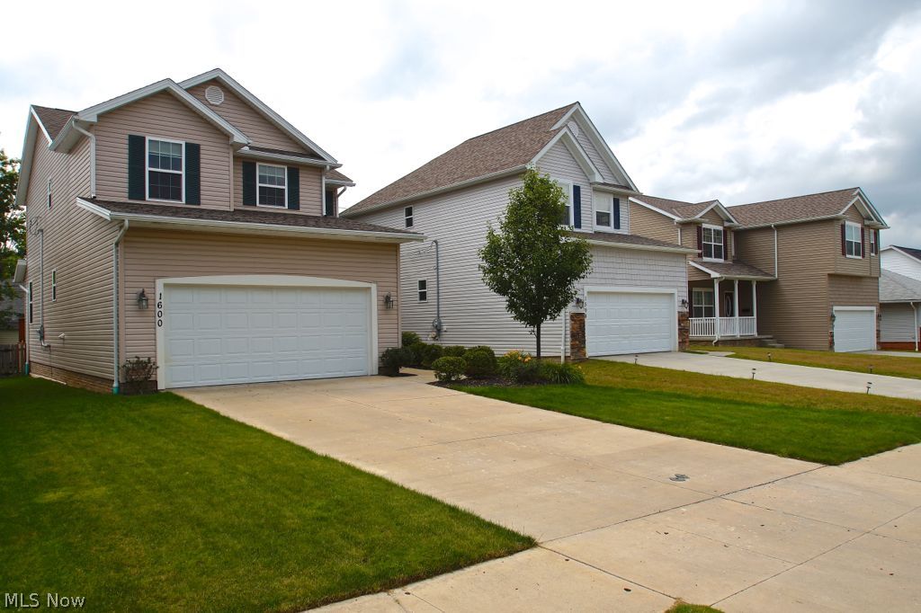 Mayfield Heights Park - Residential