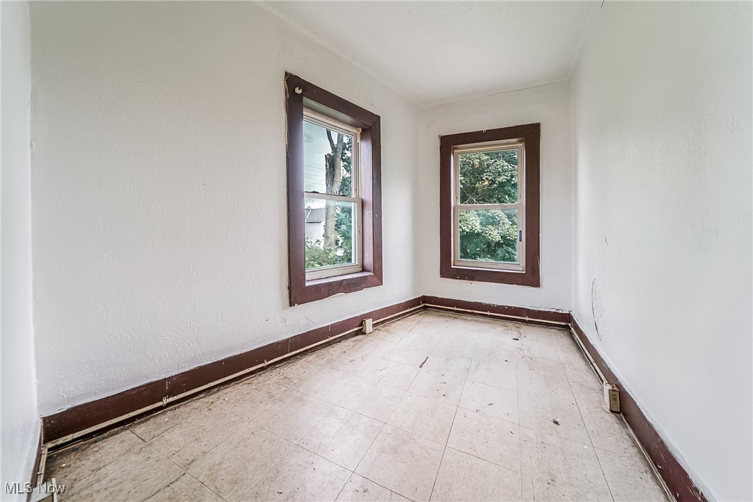 Charleston - Residential Income