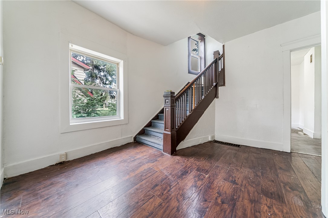 Charleston - Residential Income