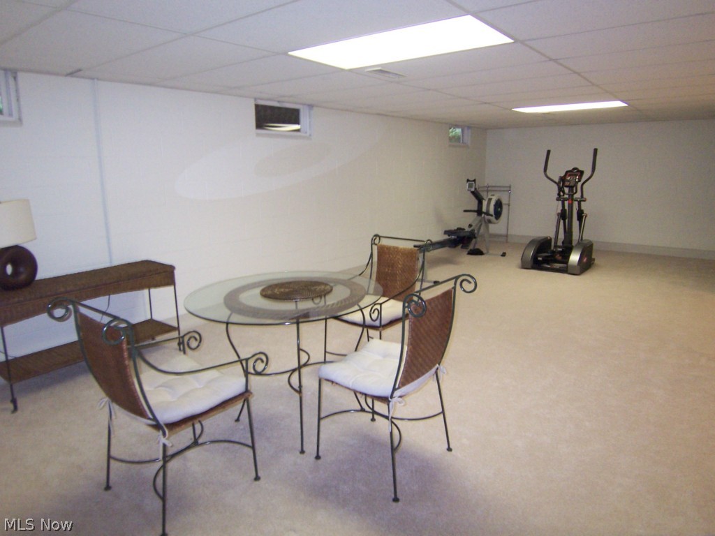 Woodbury Condo - Residential