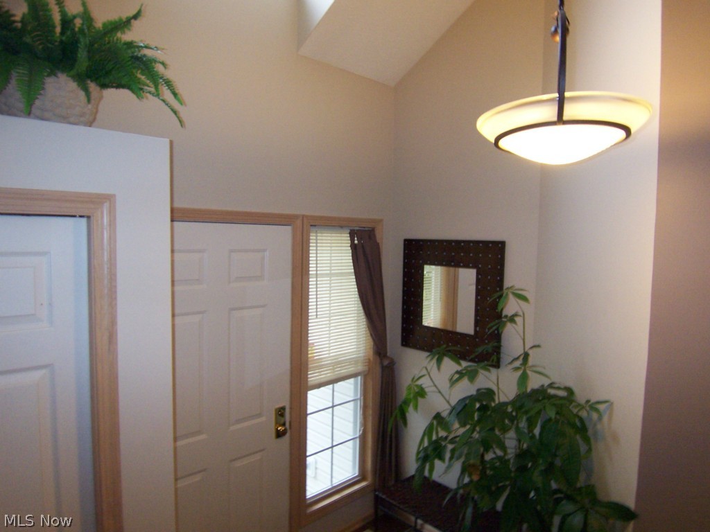 Woodbury Condo - Residential