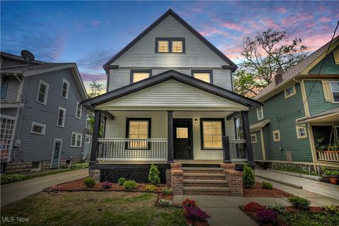 1654 Wagar Avenue Lakewood OH 44107