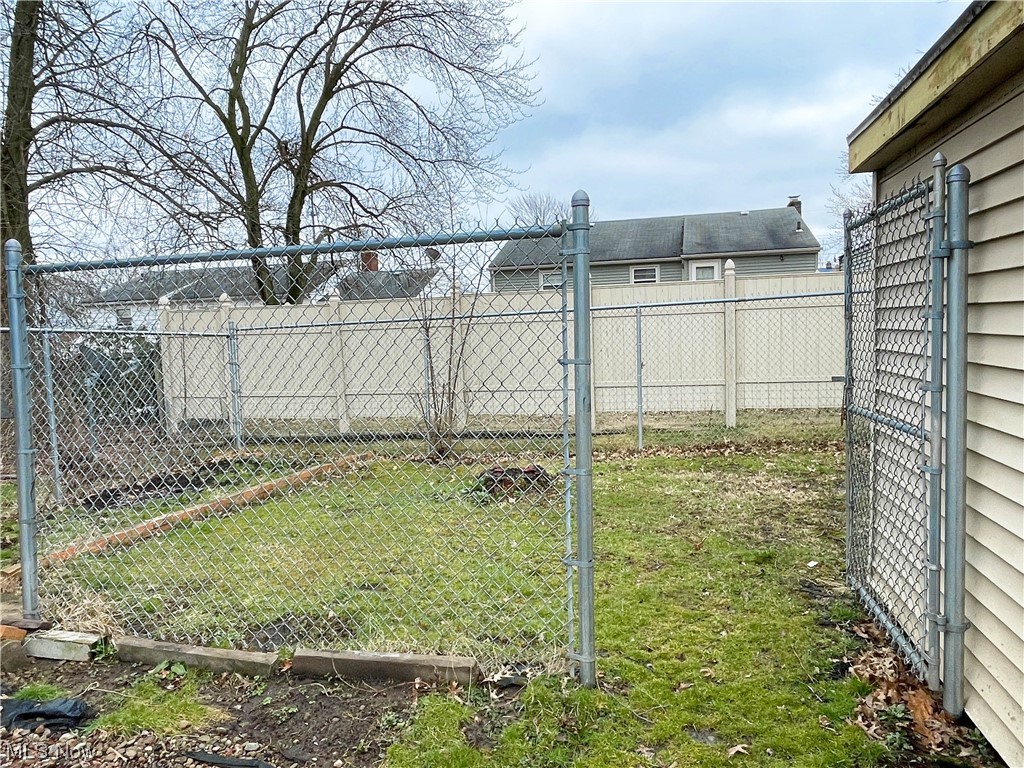 City/Youngstown - Residential