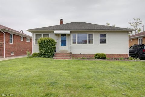 Tiny photo for 2118 Brookdale Avenue, Parma, OH 44134 (MLS # 5210181)