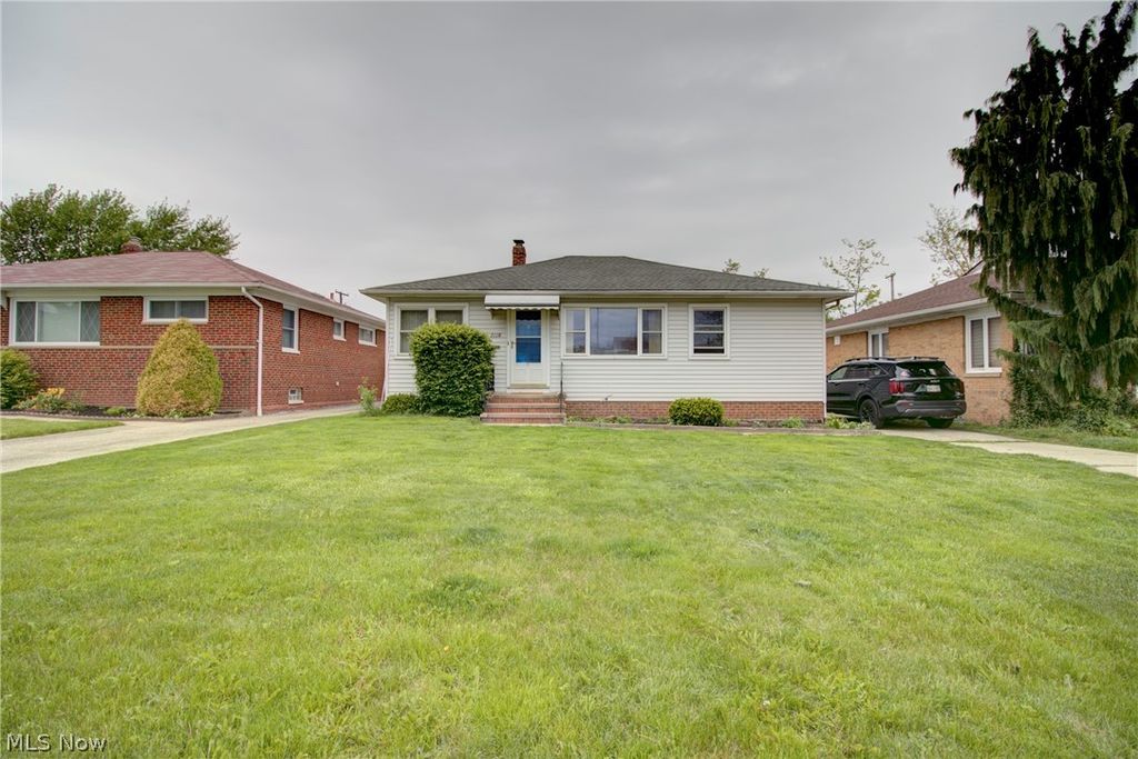 Photo of 2118 Brookdale Avenue, Parma, OH 44134 (MLS # 5210181)