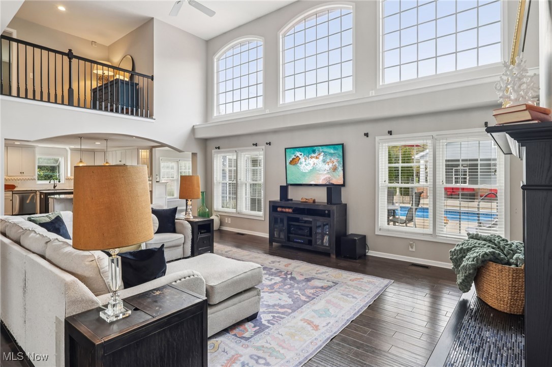 Townes End Estate - Residential