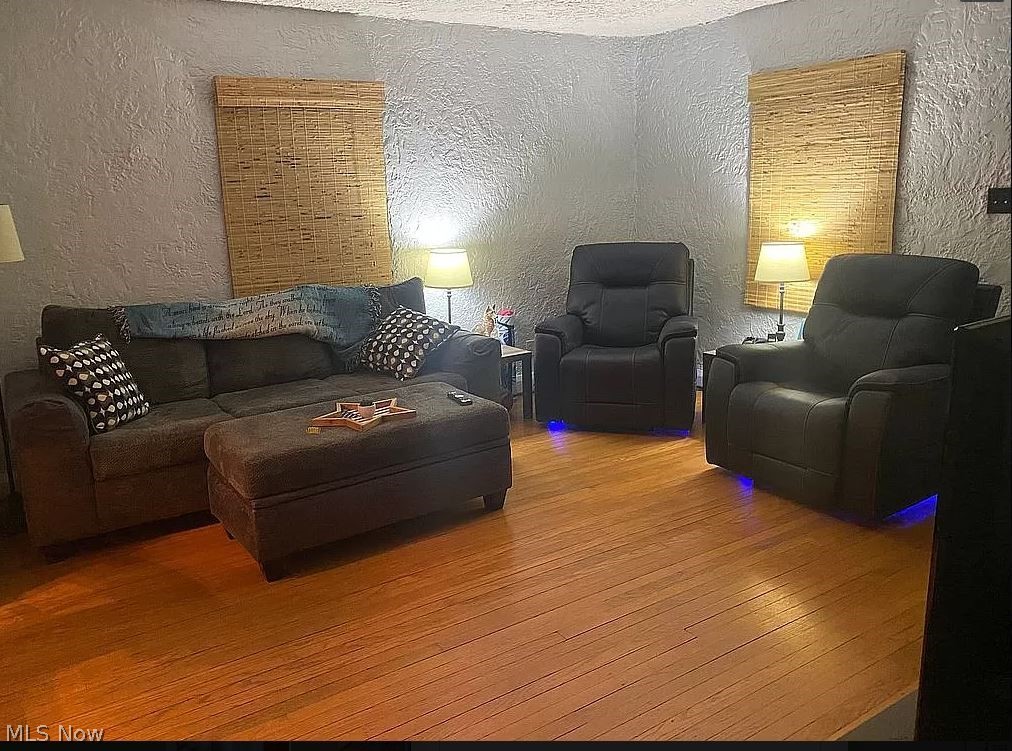 Homeland Manor - Residential