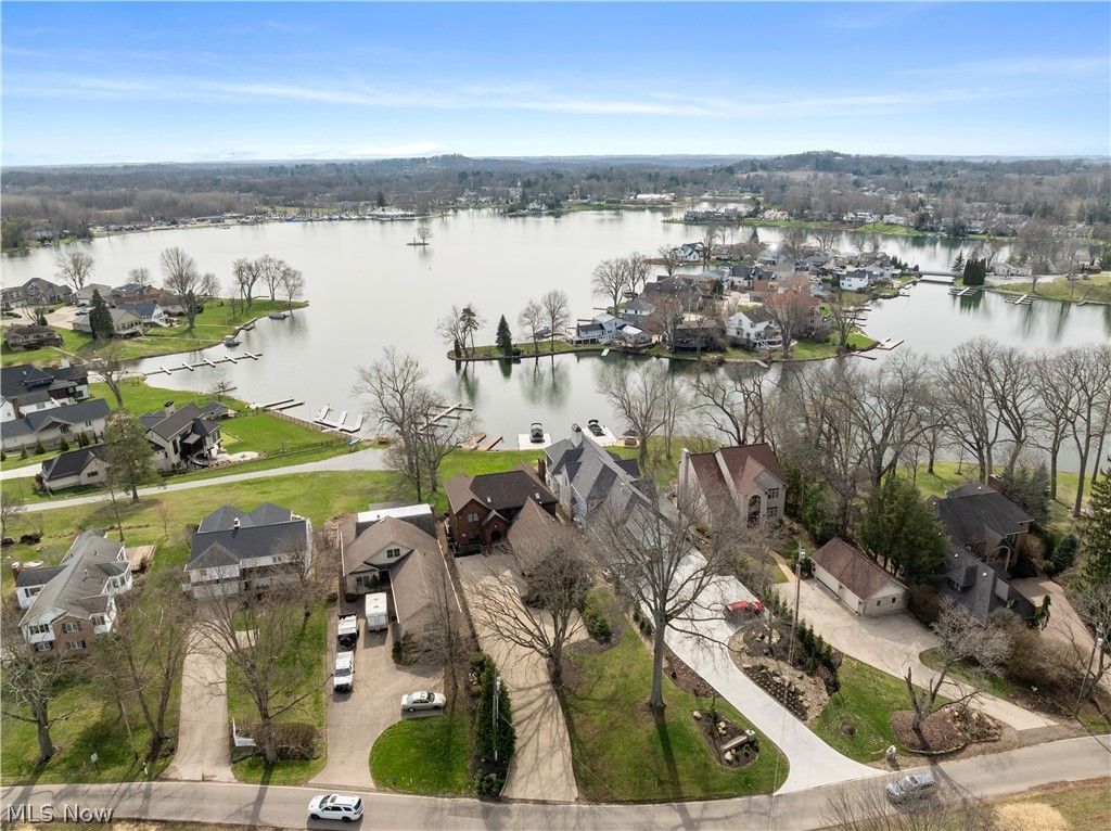 Photo of 5453 East Boulevard NW, Canton, OH 44718 (MLS # 5204388)