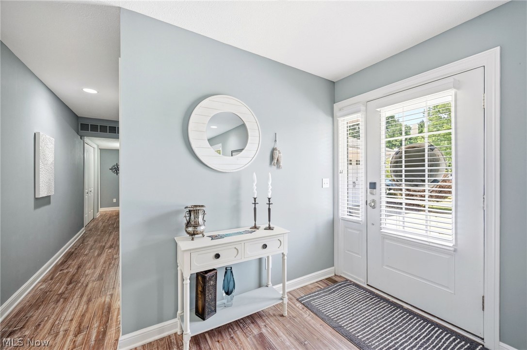 1280 Surfside Circle