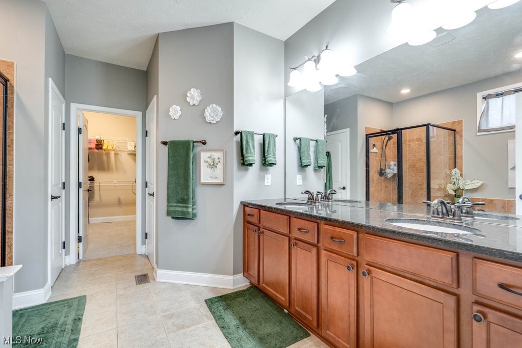 Emerald Estates #8 - Residential