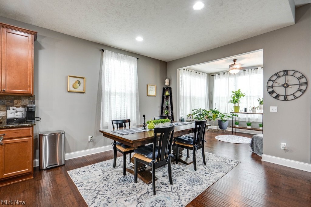 Emerald Estates #8 - Residential