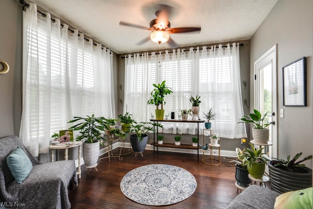 Emerald Estates #8 - Residential