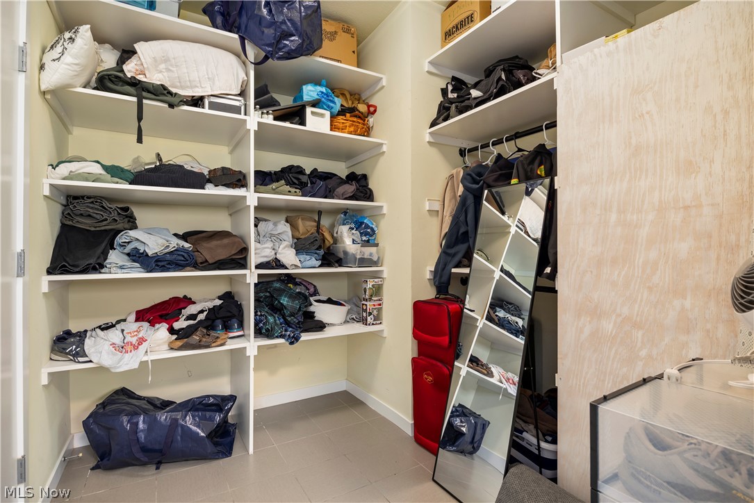 27 Coltman - Residential