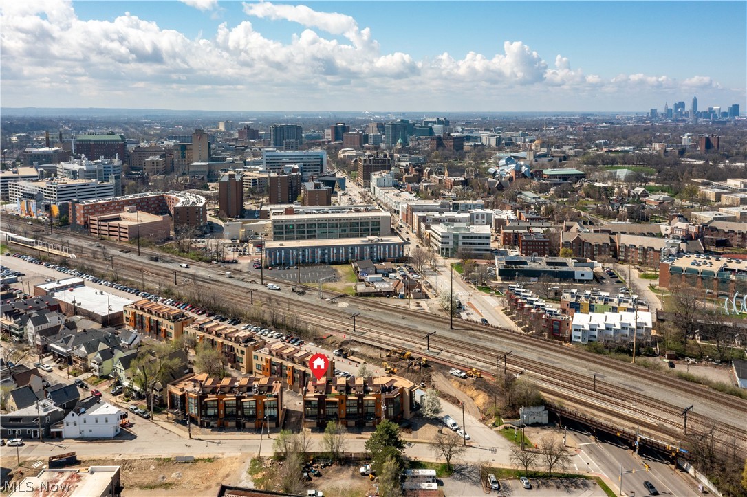 27 Coltman - Residential