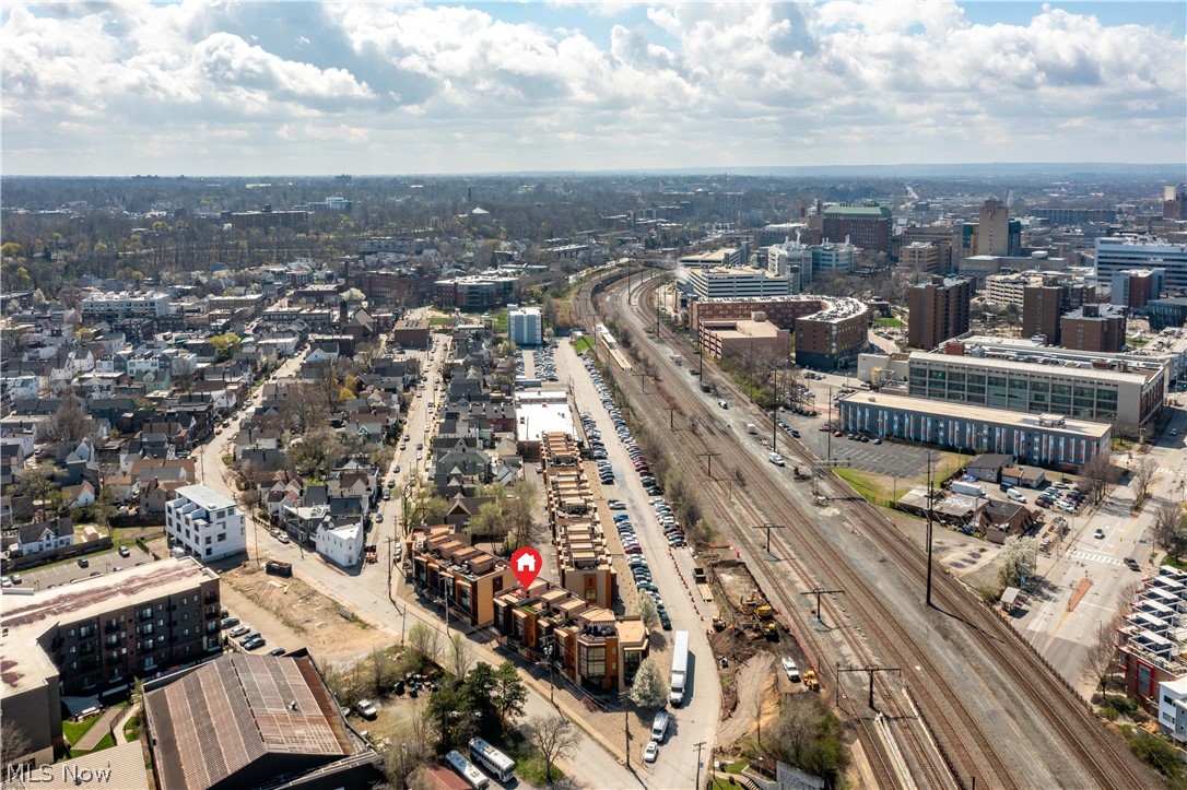 27 Coltman - Residential